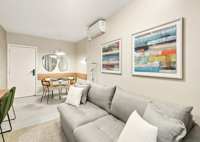 Apartamento Sensacional Novissimo 67 Mts E 2 Quartos, Para Ate 6 Pessoas