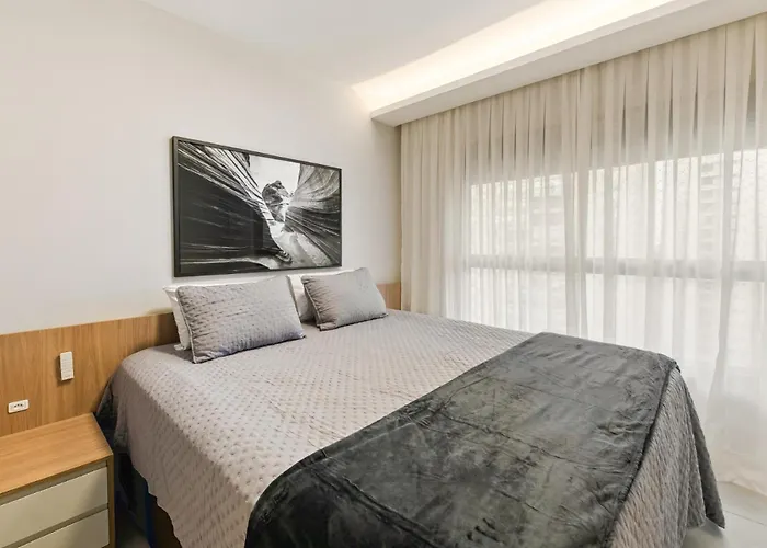 Apartamento Sensacional Novissimo 67 Mts E 2 Quartos, Para Ate 6 Pessoas